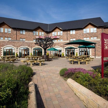 Hotel The Fairway Barnsley Exterior foto